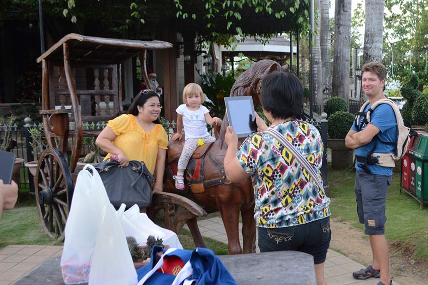 Food Park Baker's Hill Puerto Princesa Palavan, Бейкерс Хилл, Пуэрто Принцеса, Палаван, Филиппины