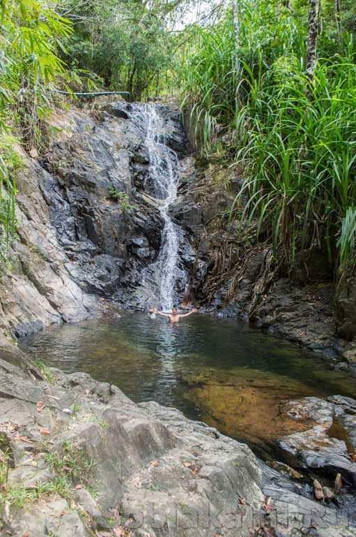 Эль Нидо, Makinit Hotsprings, Nagkalit-kalit Waterfalls, горячие источники, водопады