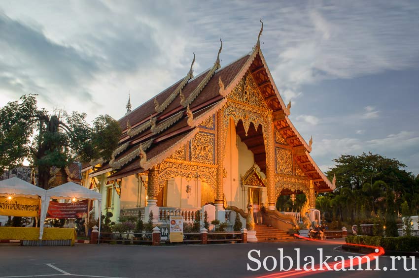 Храм Phra Singh в Чиангмае: фото, отзывы